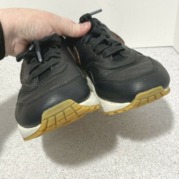 Nike Air Max 1 Premium Womens 454746-020 Black Gum Running Shoes US size 8 - Picture 8 of 11